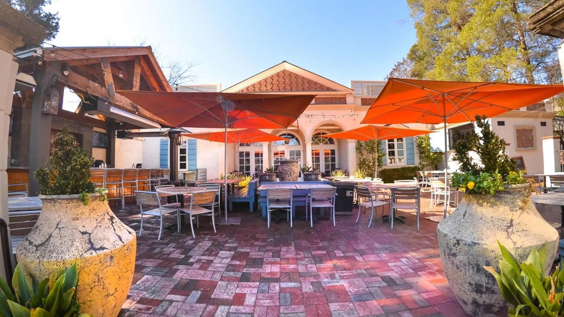 Holiday home Chic And Comfortable 2Br Near Uptown Charlotte