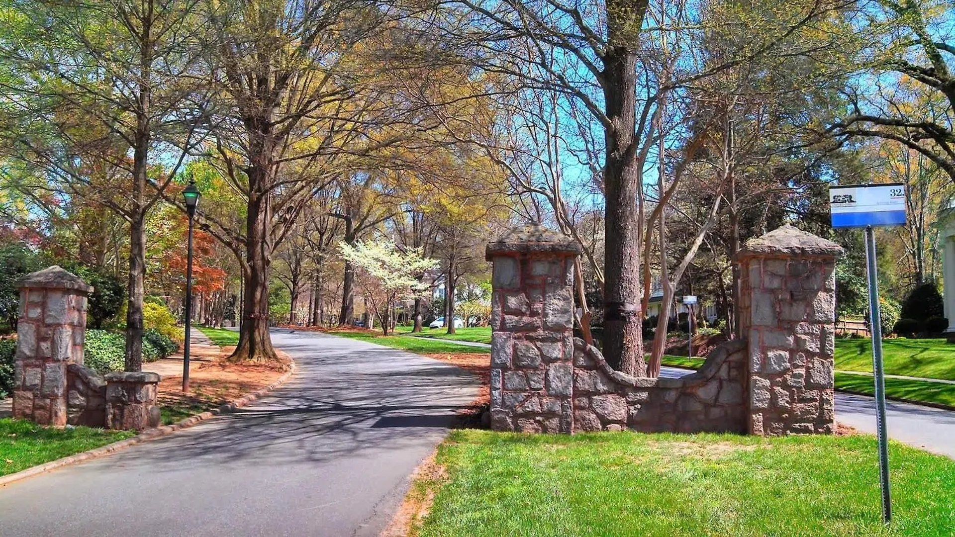 Chic And Comfortable 2Br Near Uptown Charlotte 0*,  United States